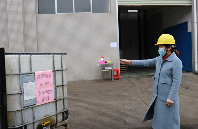 疫情來臨快速響應(yīng)，捐贈消毒液等醫(yī)療物資